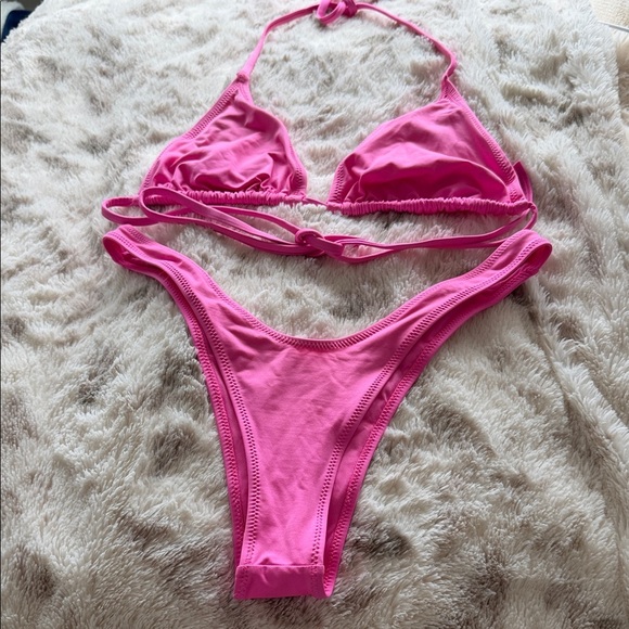 SKIMS Other - SKIMS Hot Pink Triangle Bikini Set